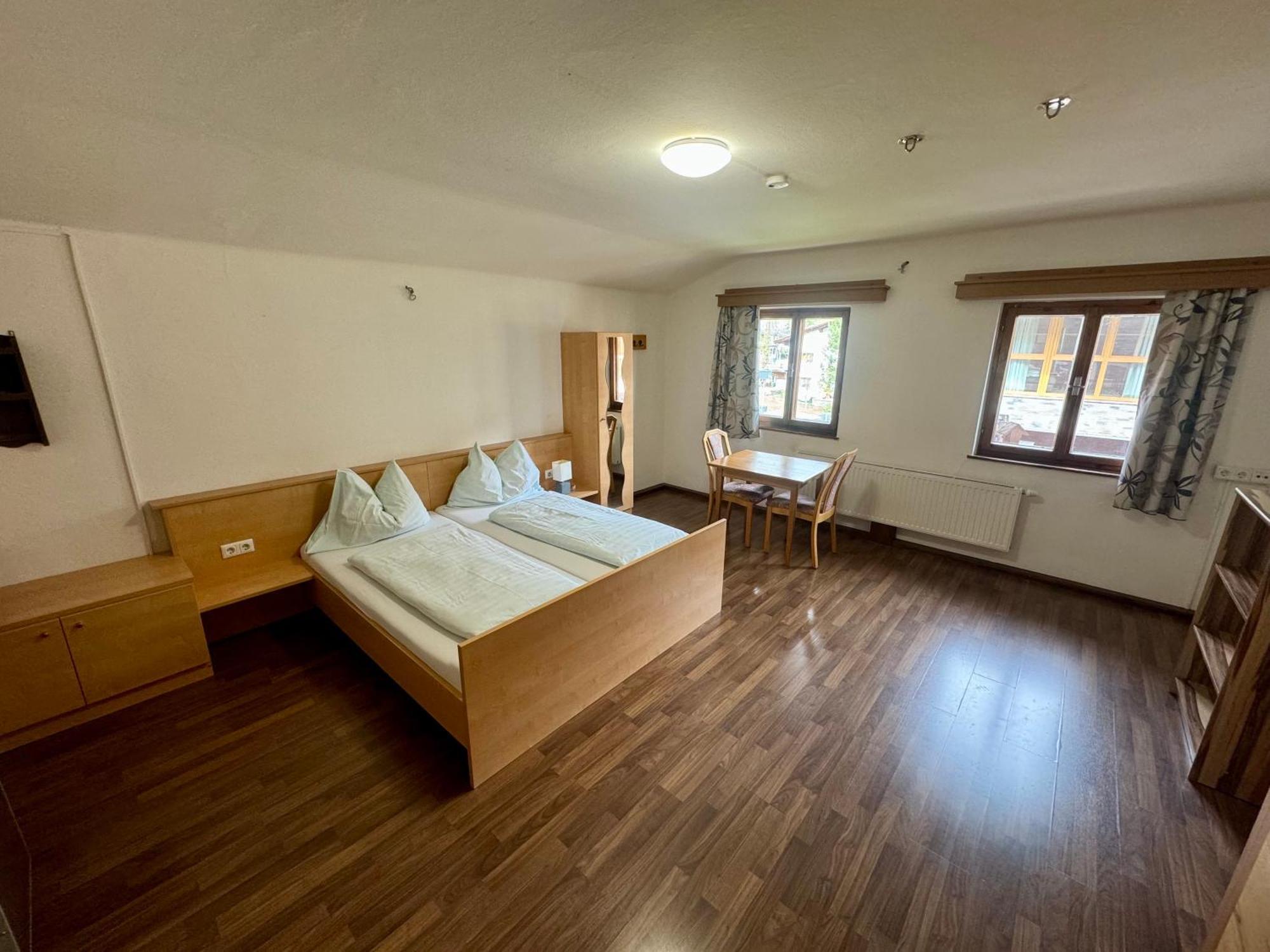 Skill Mountain Lodge - Ski Und Bike Hostel Im Sommer Mit Joker Card Saalbach-Hinterglemm Exterior photo