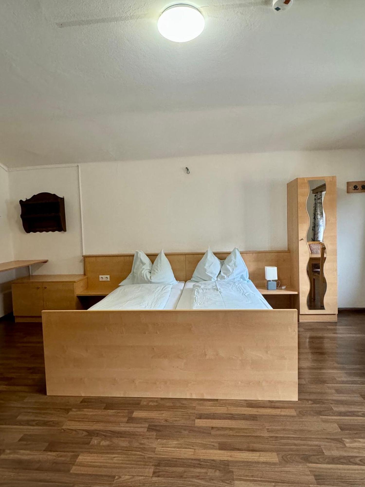 Skill Mountain Lodge - Ski Und Bike Hostel Im Sommer Mit Joker Card Saalbach-Hinterglemm Exterior photo